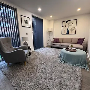 Ft5 Penthouse Homestay